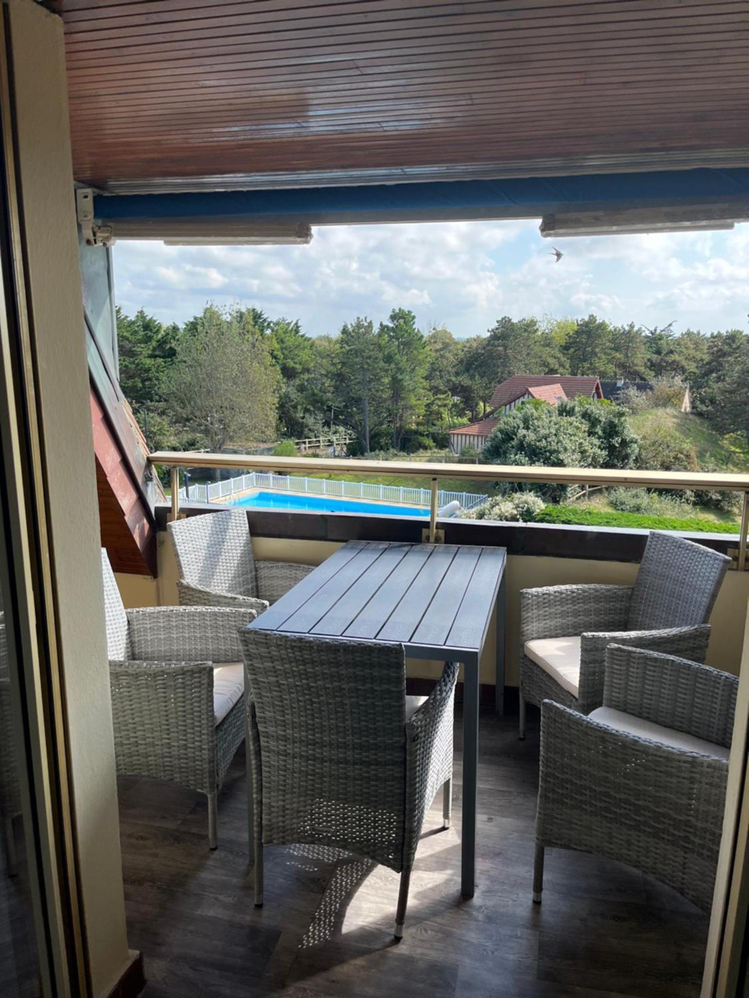 Le Petit Coin De Paradis Varaville Bagian luar foto